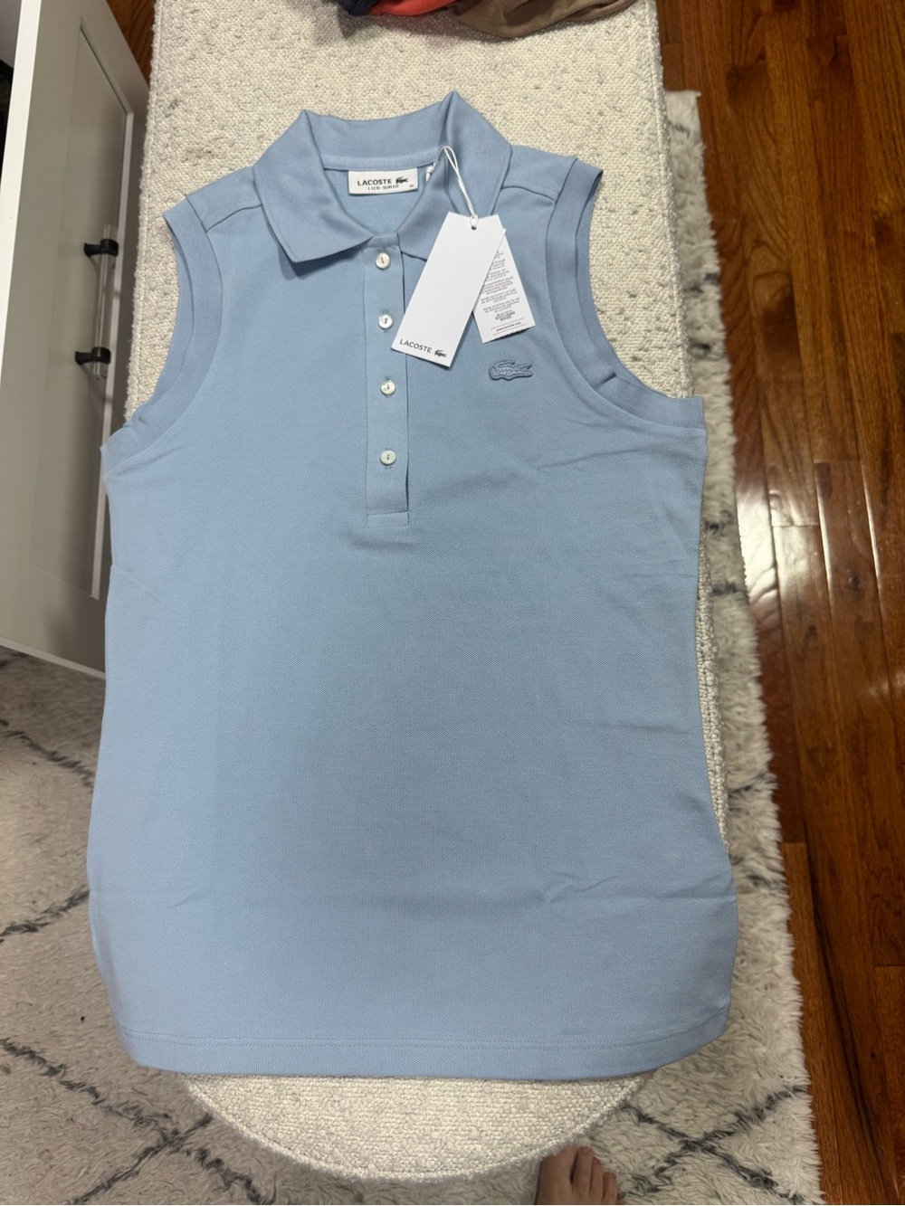 NWT Lacoste Sleeveless Polo Top Light Blue Slim Fit Size 36 Classic Golf Preppy - Picture 3 of 4